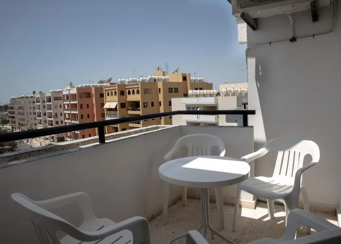 Olive Island アパート