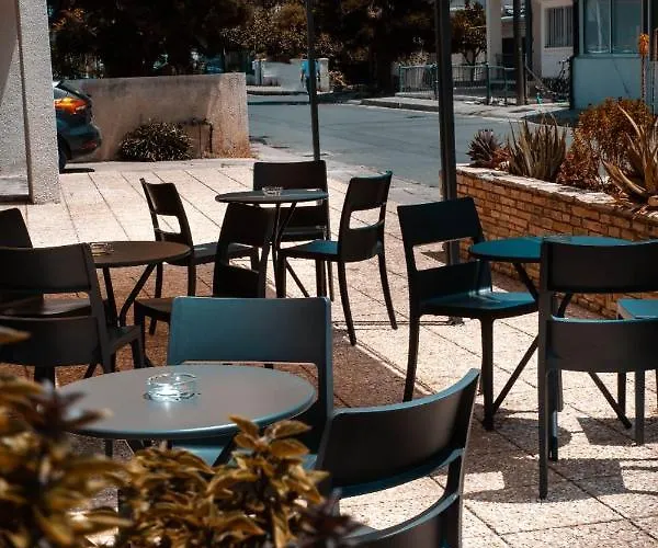 Olive Island アパート ラルナカ